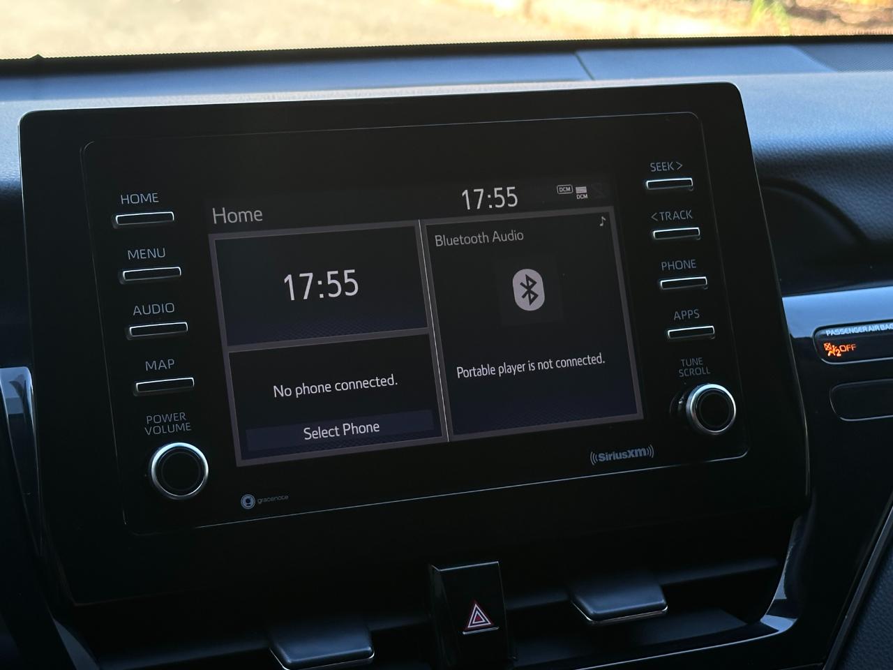 Toyota Camry  2021