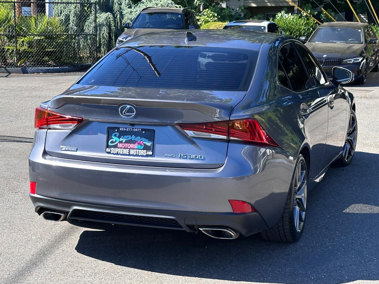 Lexus IS  2019