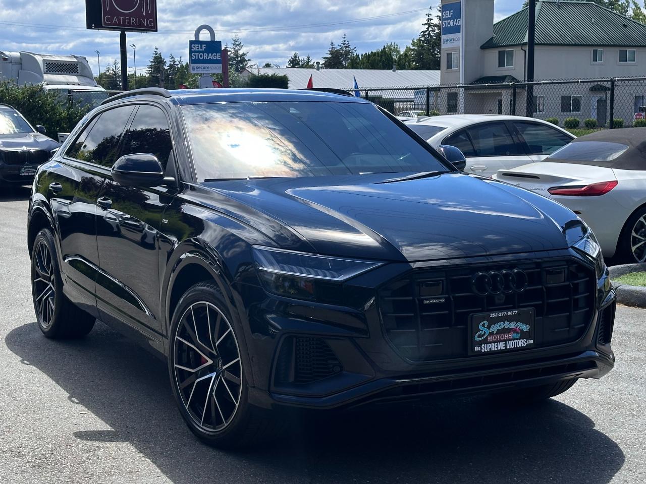 Audi Q8 Premium Plus 55 TFSI quattro 2021