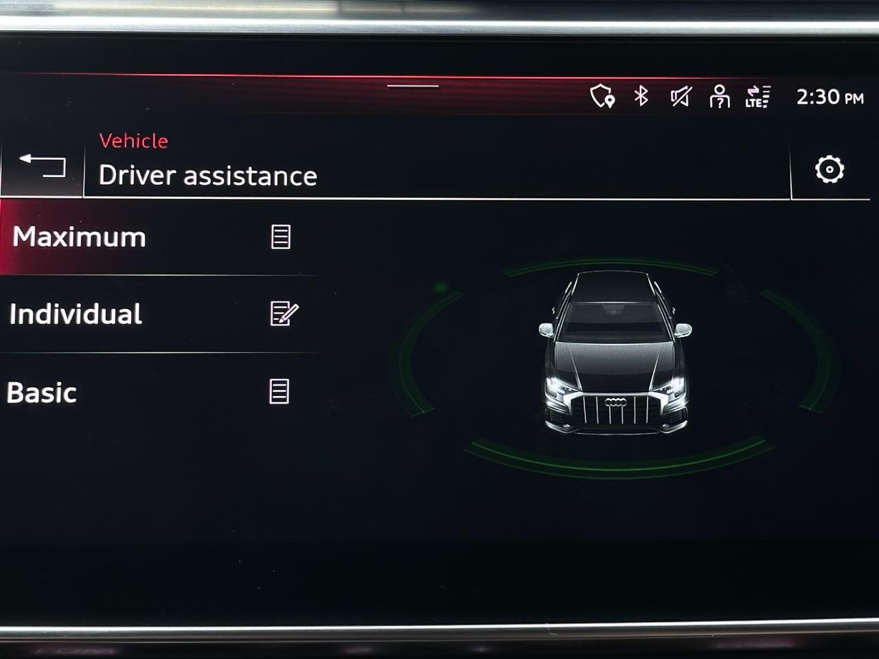 Audi Q8 Premium Plus 55 TFSI quattro 2021