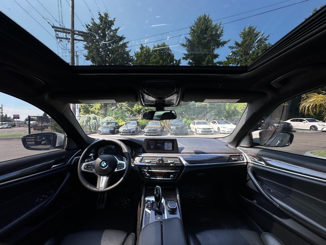 BMW 5 Series 540i Sedan 2017