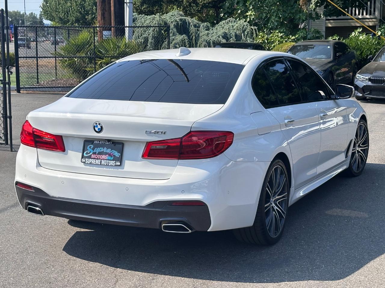 BMW 5 Series 540i Sedan 2017