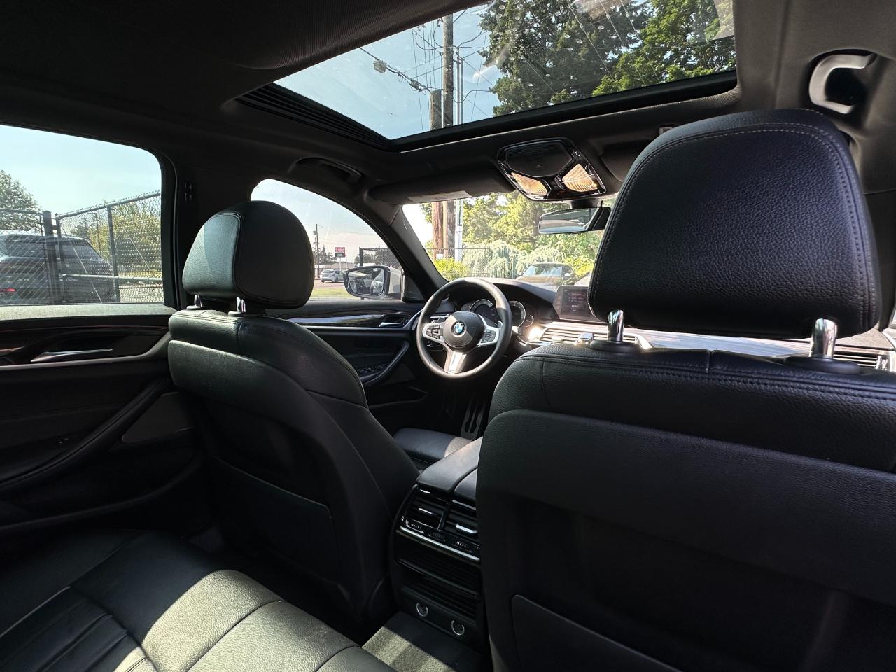 BMW 5 Series 540i Sedan 2017