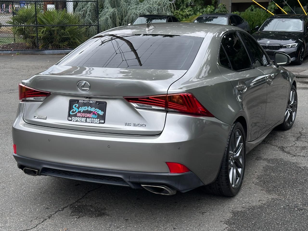 Lexus IS IS 300 RWD 2018