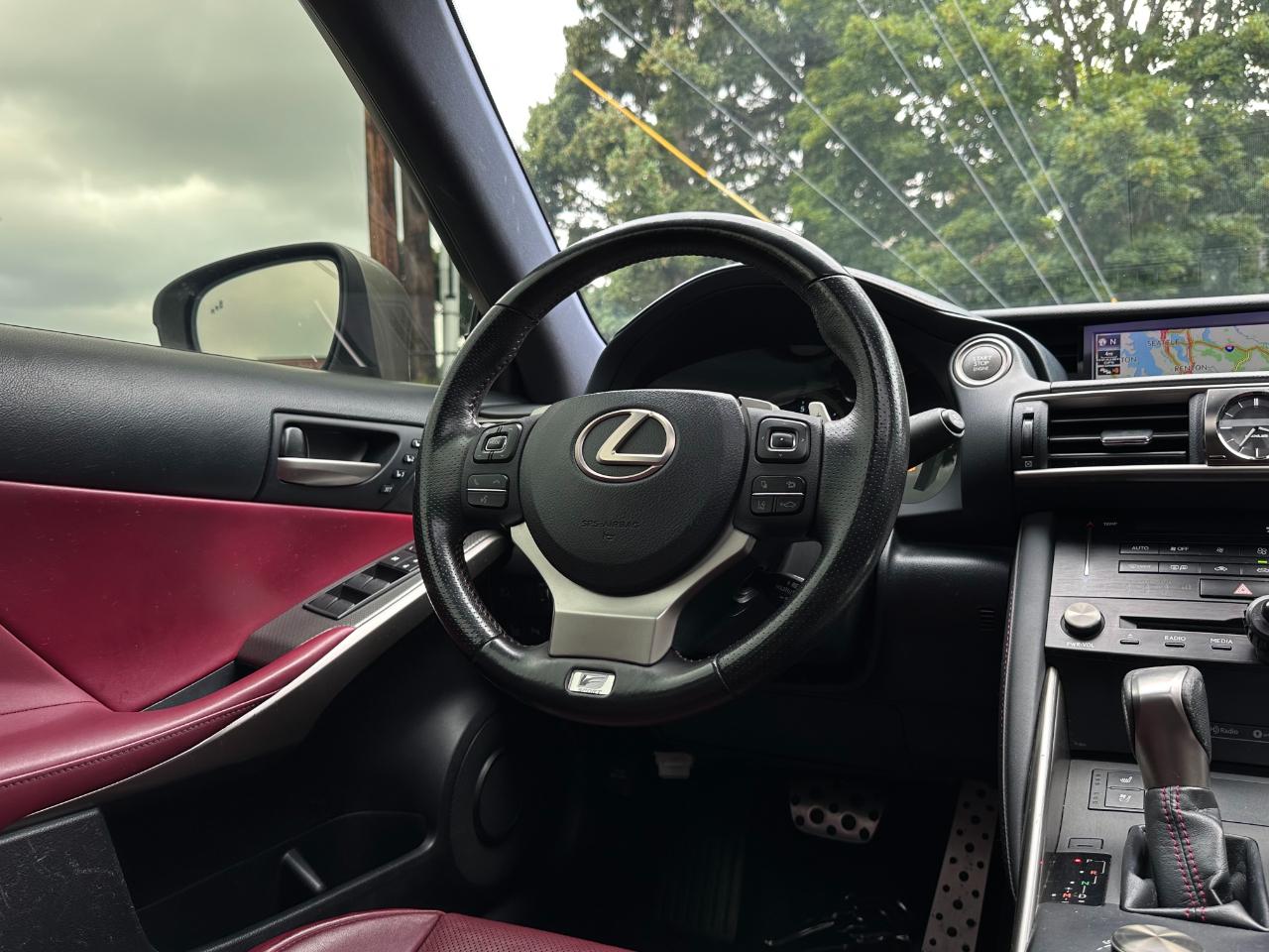 Lexus IS IS 300 RWD 2018