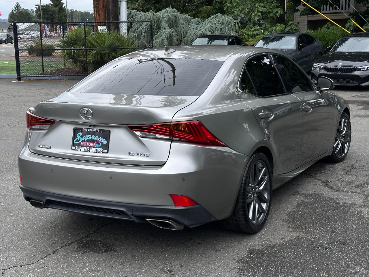 Lexus IS IS 300 RWD 2018