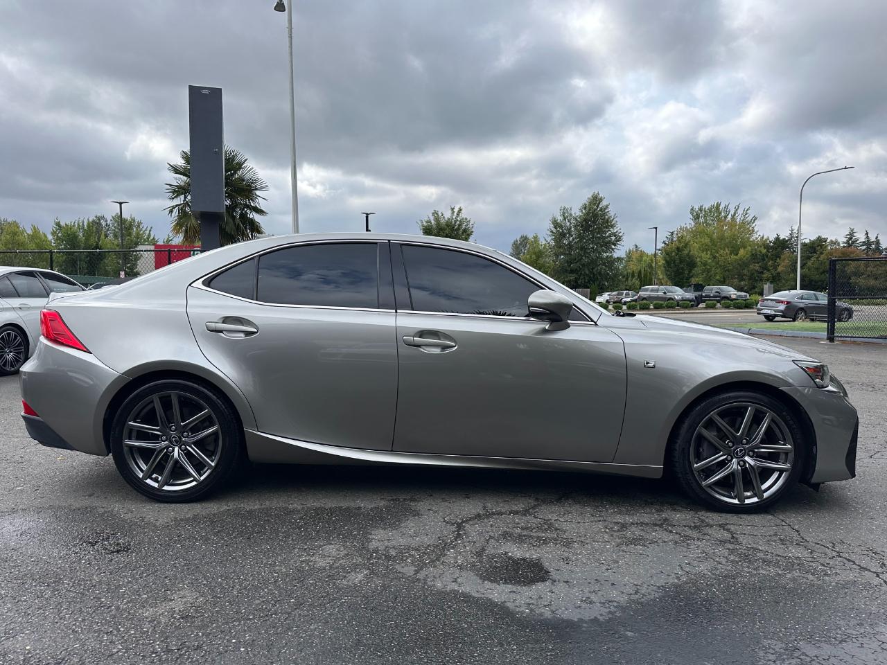 Lexus IS IS 300 RWD 2018