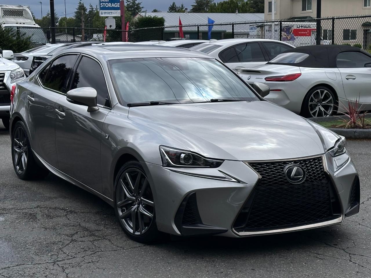 Lexus IS IS 300 RWD 2018
