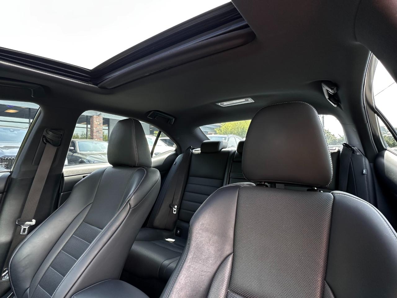 Lexus IS 250 4dr Sport Sdn RWD 2015