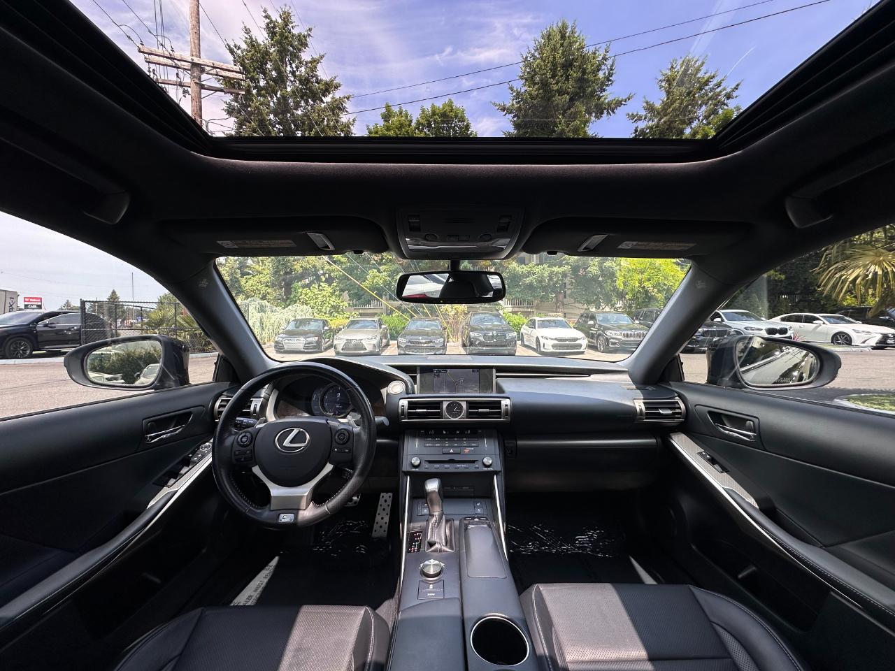 Lexus IS 250 4dr Sport Sdn RWD 2015