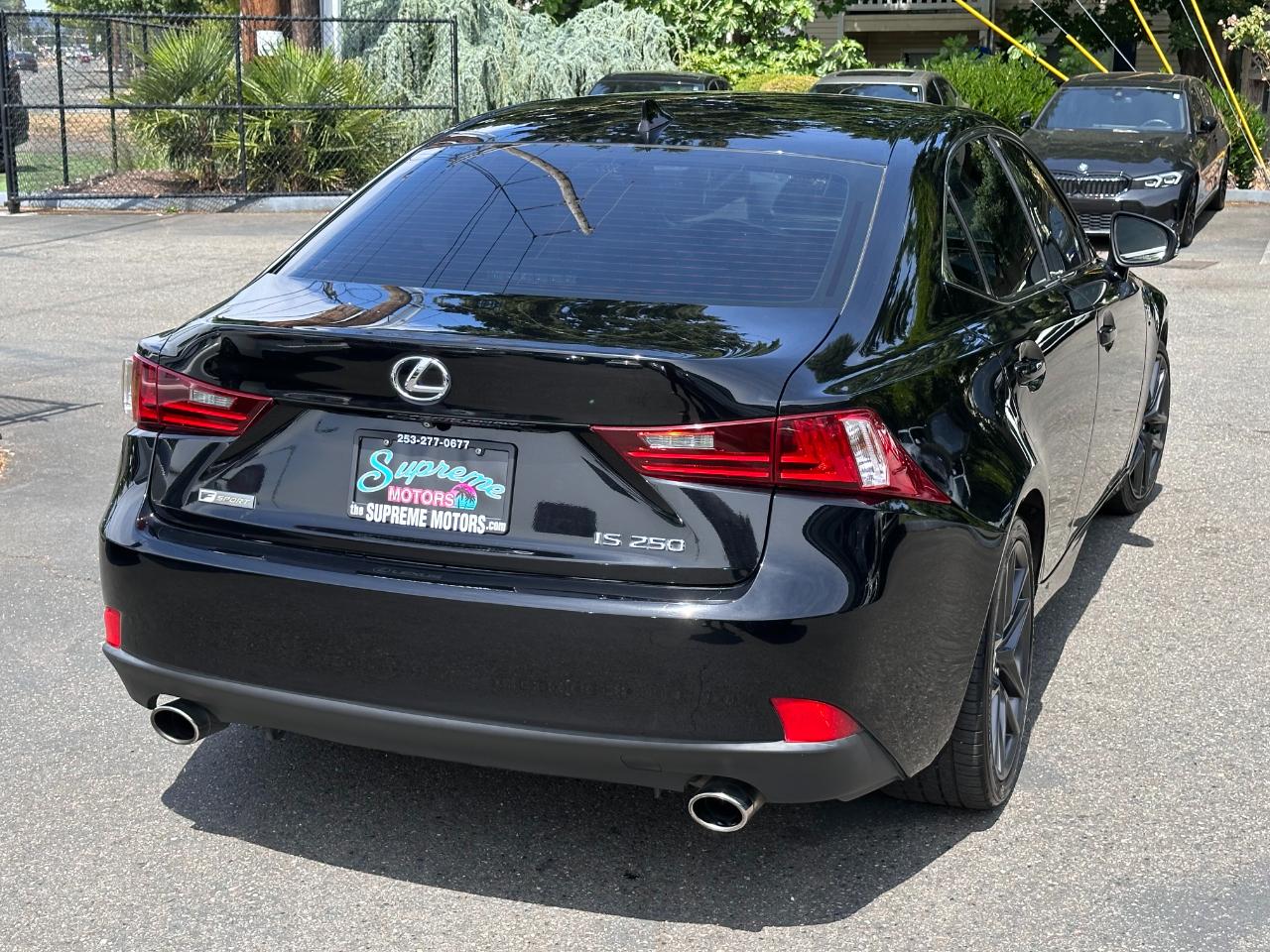 Lexus IS 250 4dr Sport Sdn RWD 2015
