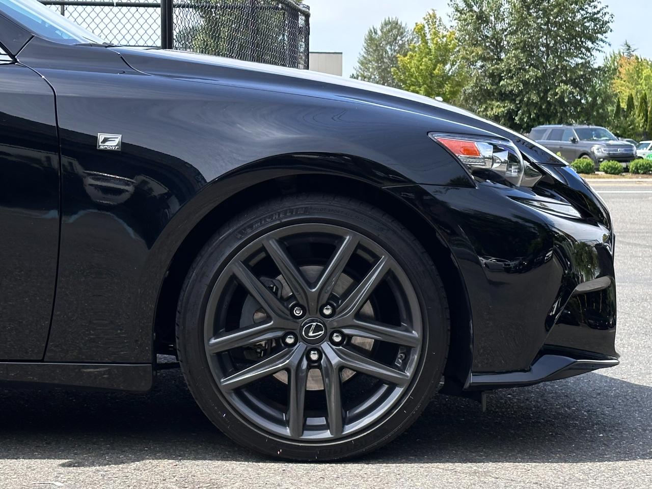 Lexus IS 250 4dr Sport Sdn RWD 2015