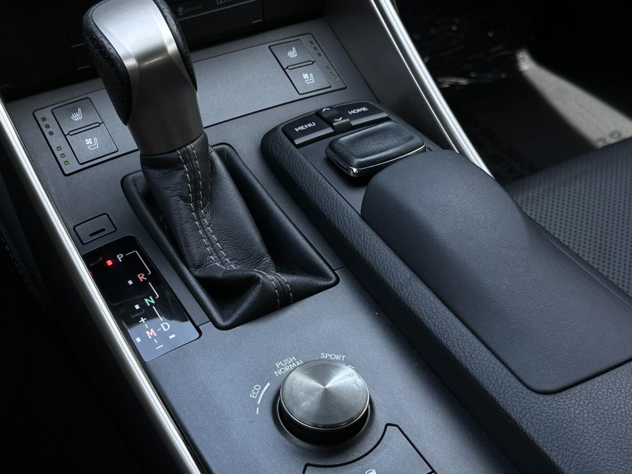 Lexus IS 250 4dr Sport Sdn RWD 2015