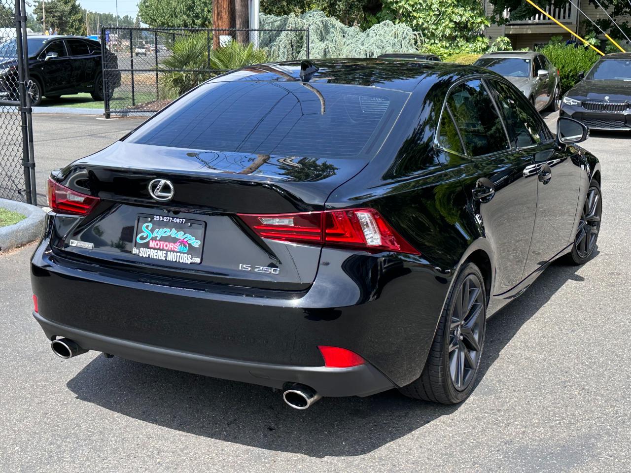 Lexus IS 250 4dr Sport Sdn RWD 2015