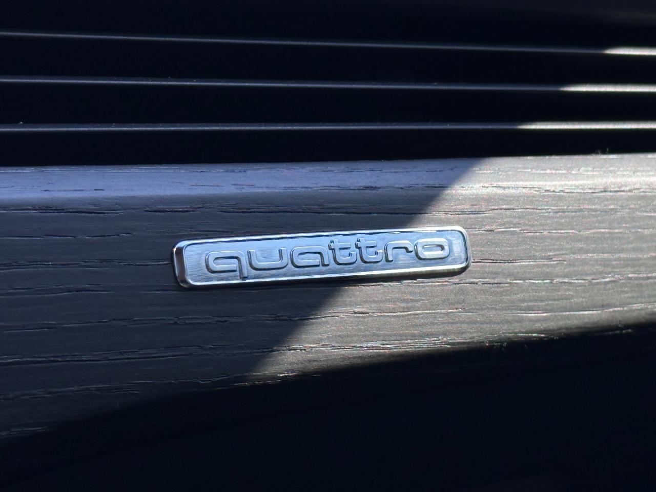 Audi A4 Sedan S line Premium Plus 45 TFSI quattro 2023