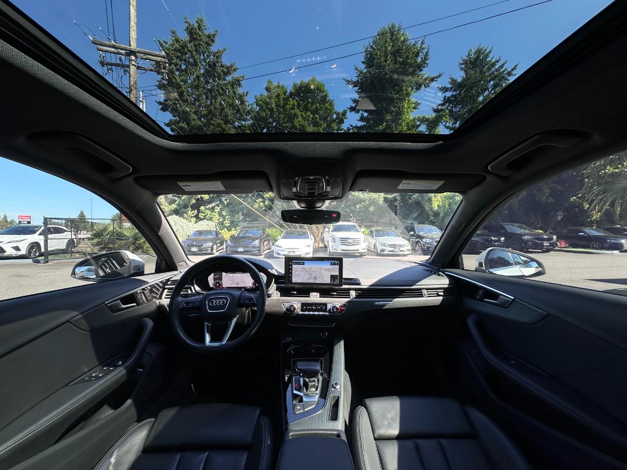Audi A4 Sedan S line Premium Plus 45 TFSI quattro 2023