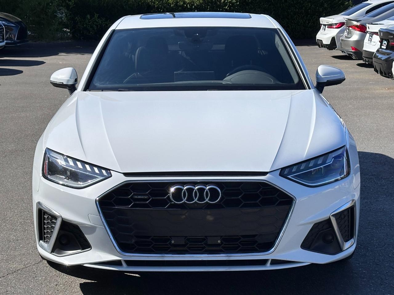 Audi A4 Sedan S line Premium Plus 45 TFSI quattro 2023