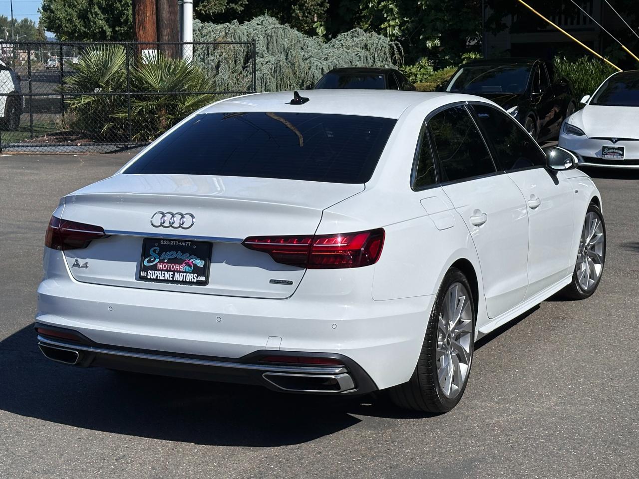 Audi A4 Sedan S line Premium Plus 45 TFSI quattro 2023