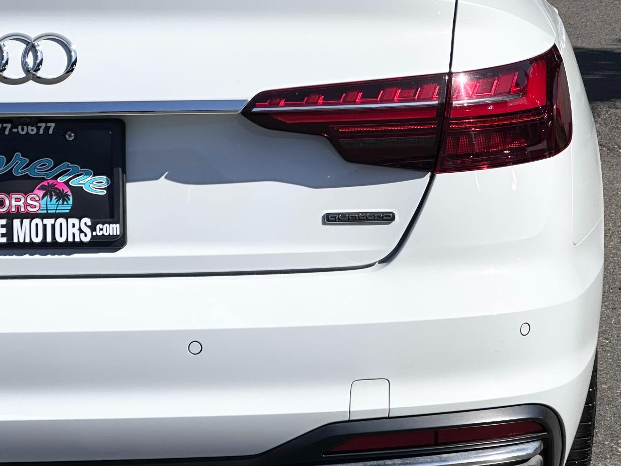 Audi A4 Sedan S line Premium Plus 45 TFSI quattro 2023