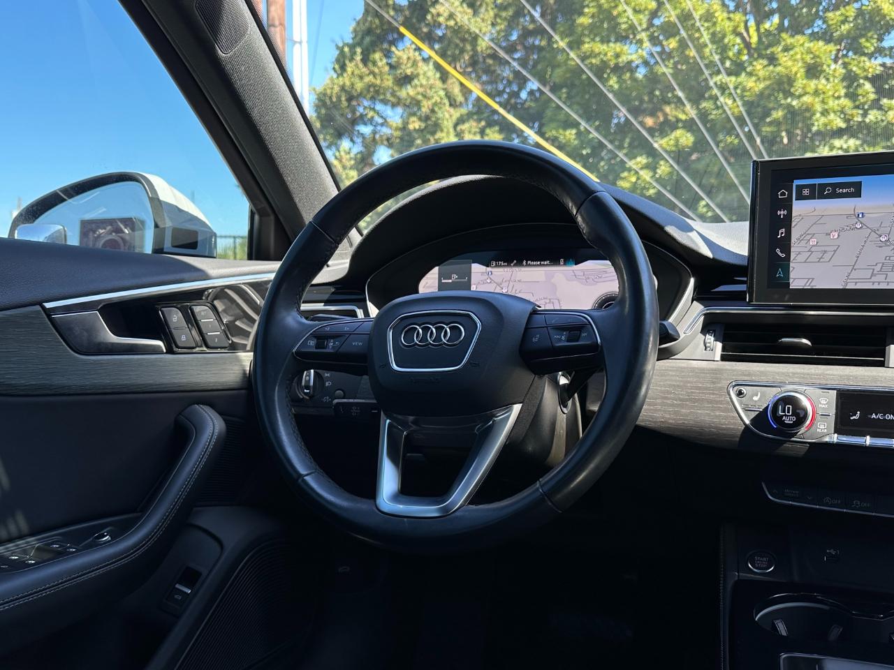 Audi A4 Sedan S line Premium Plus 45 TFSI quattro 2023