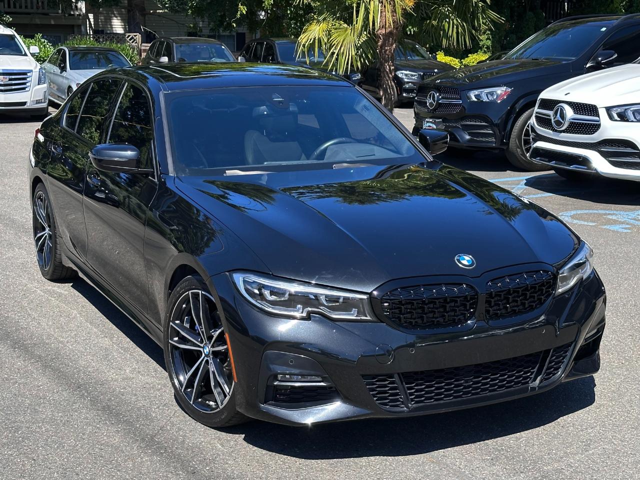 BMW 3 Series 330i Sedan 2019