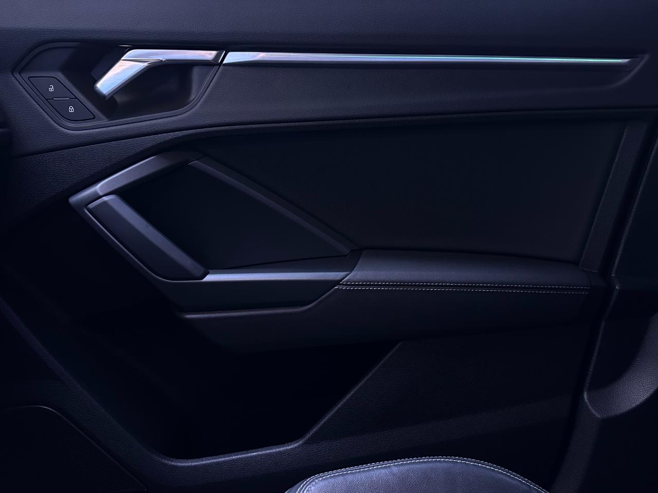 Audi Q3  2023