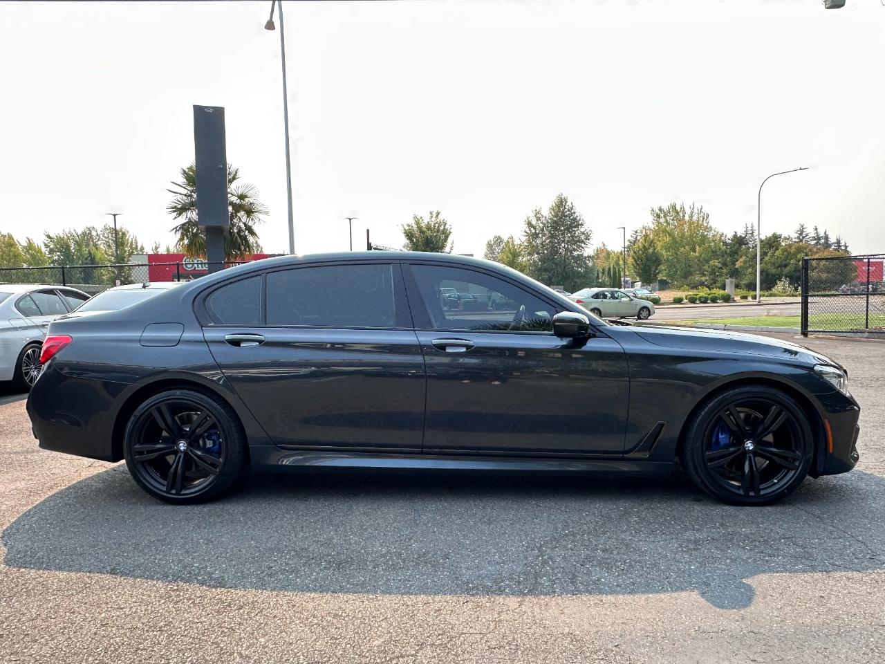 BMW 7 Series 740i Sedan 2019