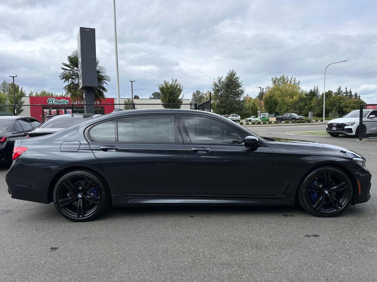 BMW 7 Series  2019