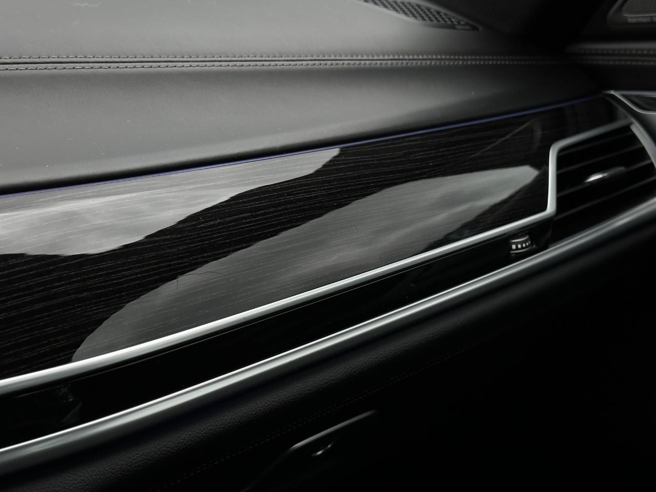 BMW 7 Series  2019