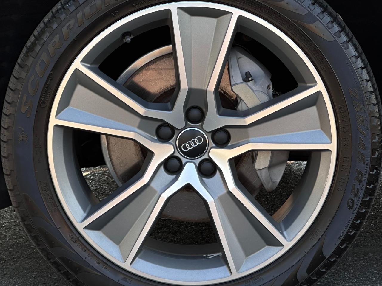 Audi Q5  2019