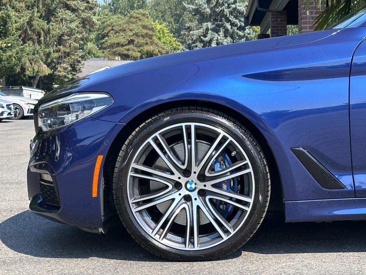 BMW 5 Series 540i Sedan 2019