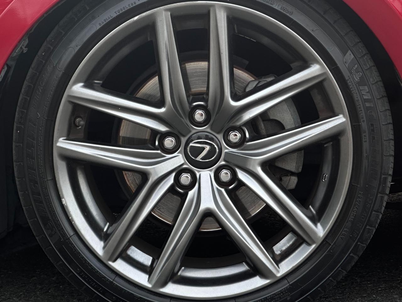 Lexus IS 250  2015
