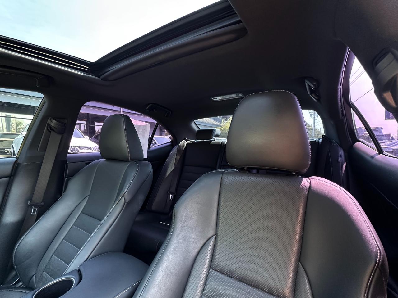 Lexus IS 250  2015