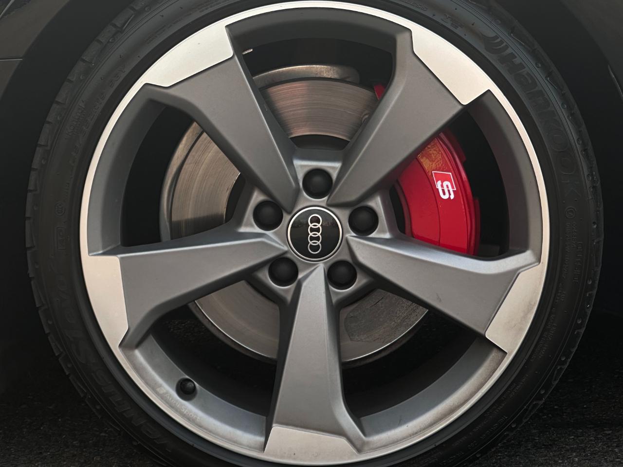 Audi A4 Sedan S line Premium Plus 45 TFSI quattro 2023