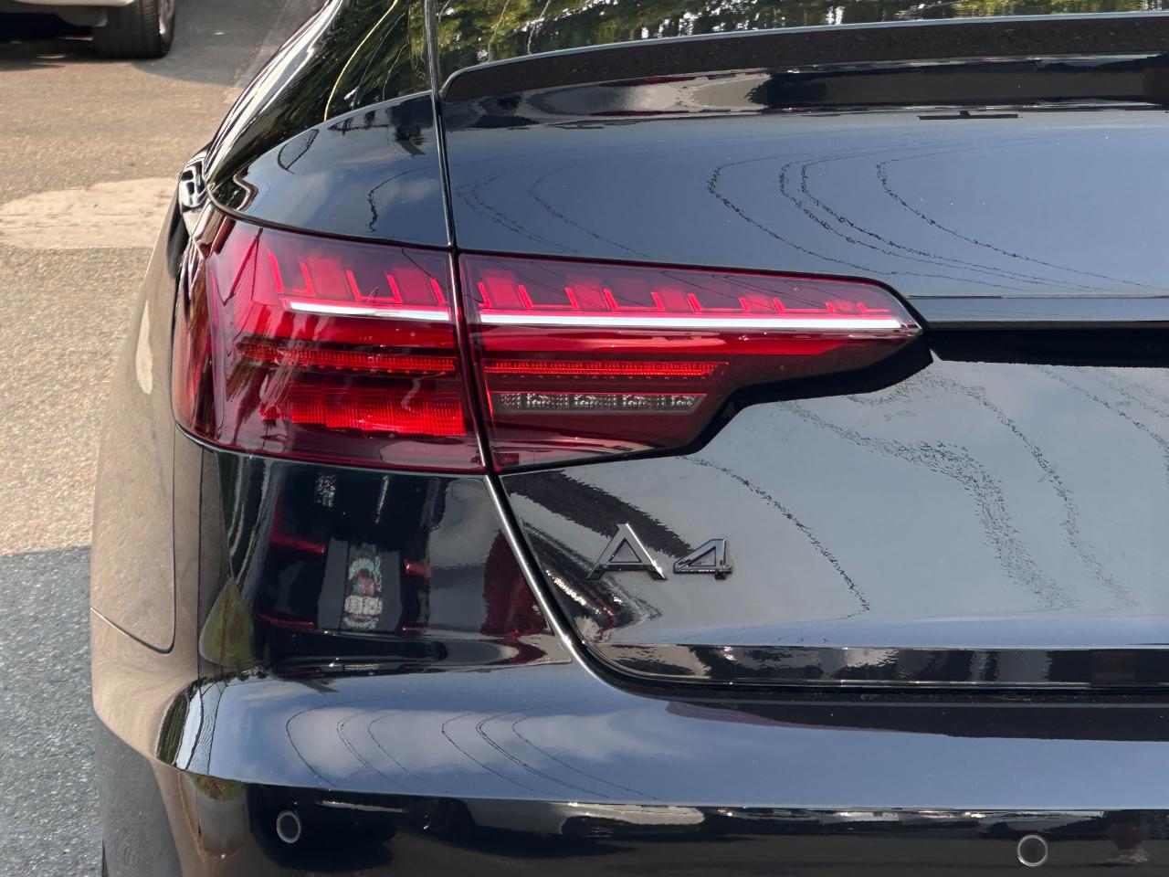 Audi A4 Sedan S line Premium Plus 45 TFSI quattro 2023