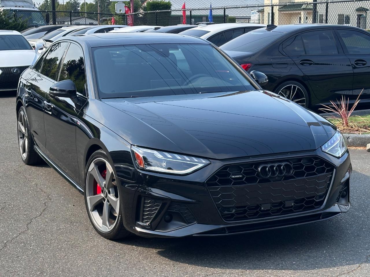 Audi A4 Sedan S line Premium Plus 45 TFSI quattro 2023