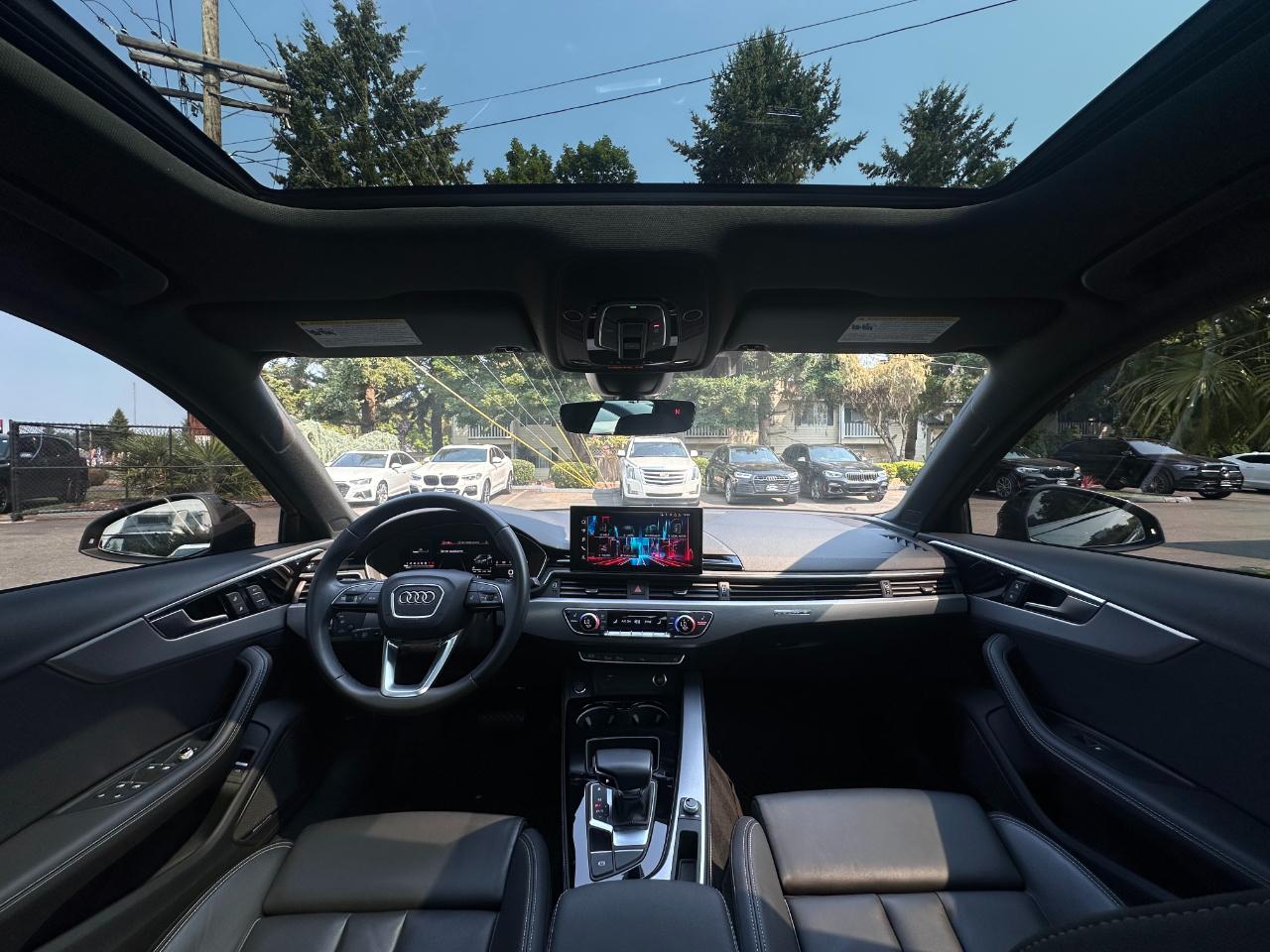 Audi A4 Sedan S line Premium Plus 45 TFSI quattro 2023