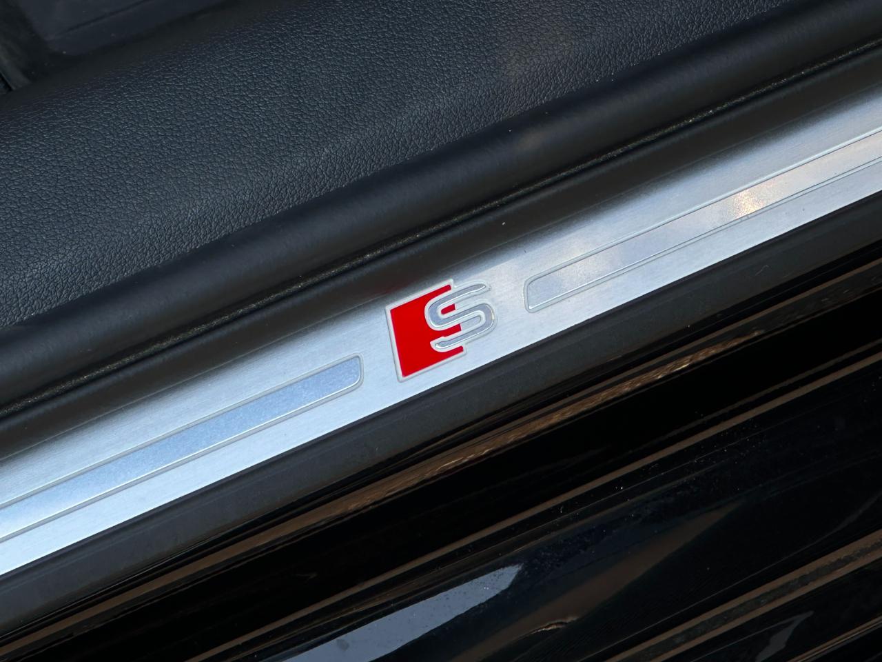 Audi A4 Sedan S line Premium Plus 45 TFSI quattro 2023