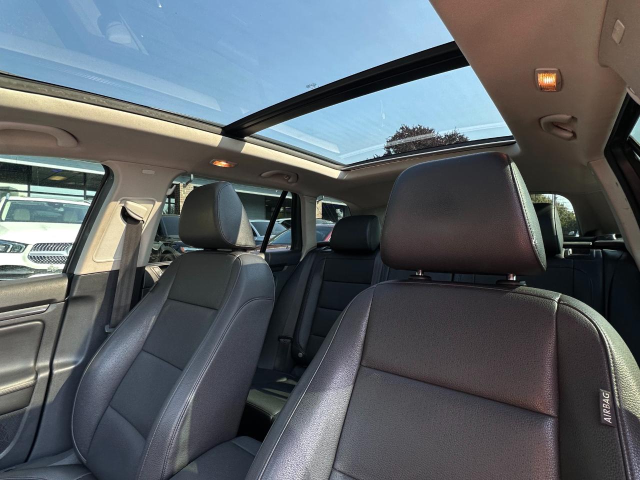 Volkswagen Jetta SportWagen 4dr Manual TDI 2014