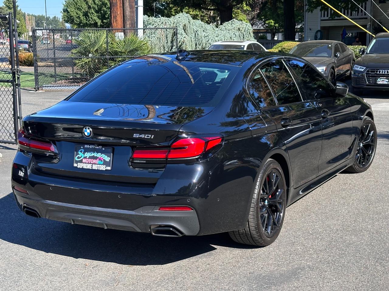 BMW 5 Series  2021
