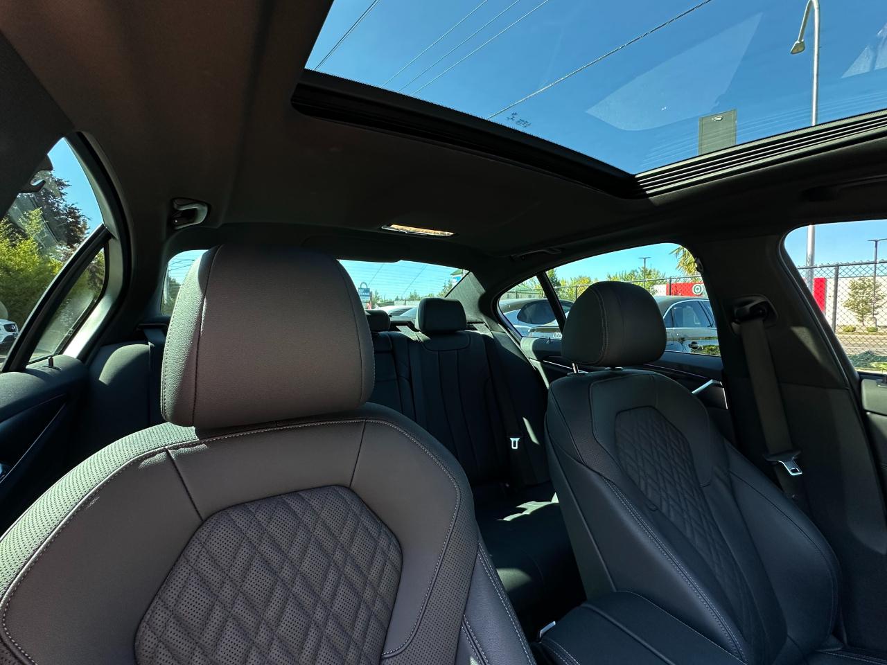 BMW 5 Series  2021