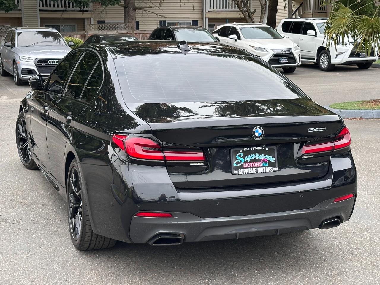 BMW 5 Series  2021