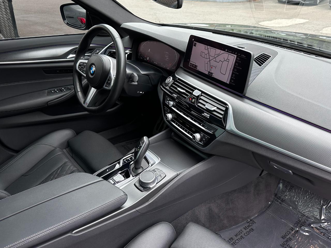 BMW 5 Series  2021