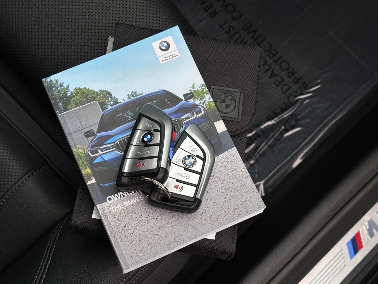 BMW 5 Series  2021