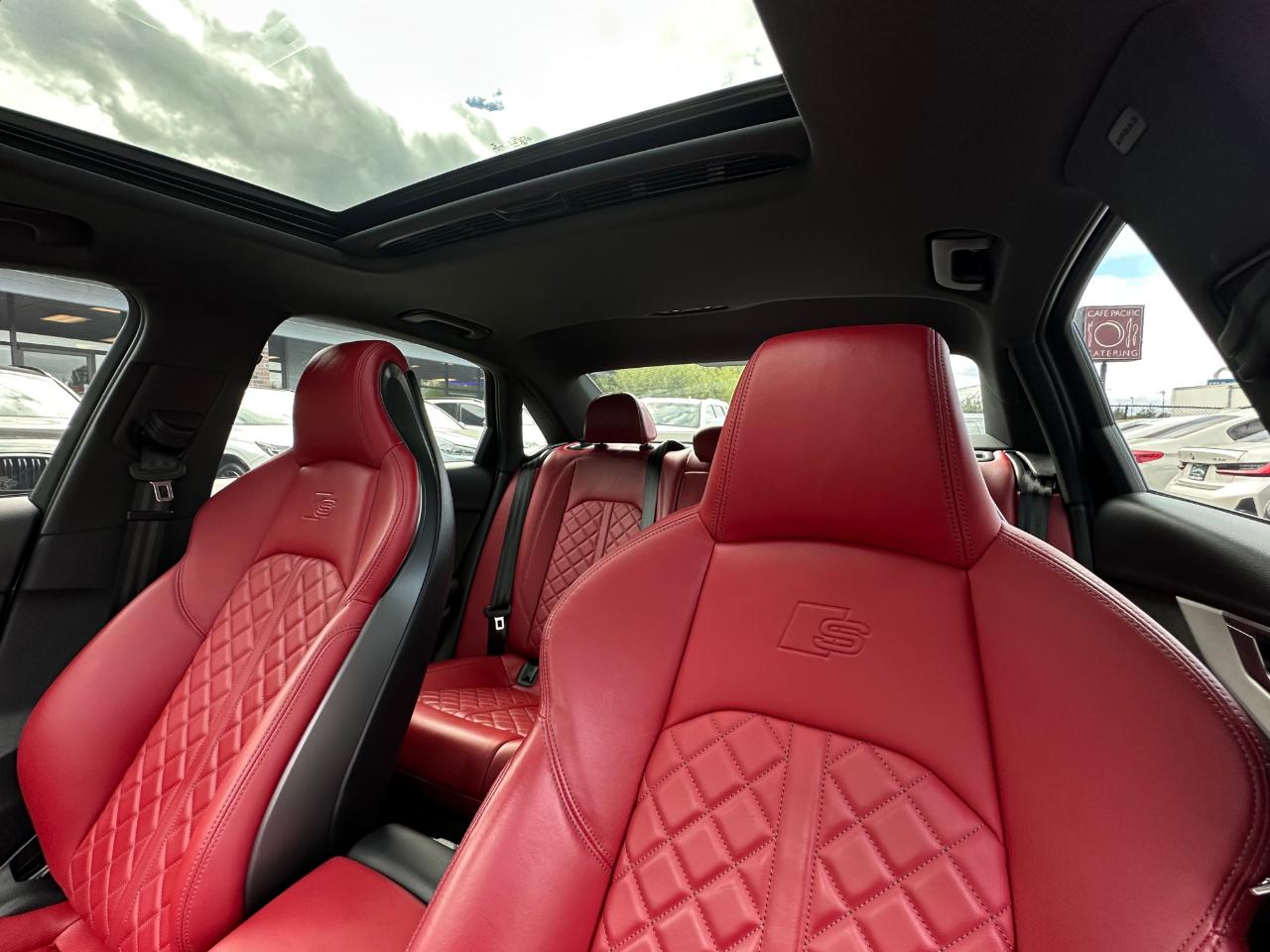 Audi S4 Premium Plus 3.0 TFSI quattro 2021