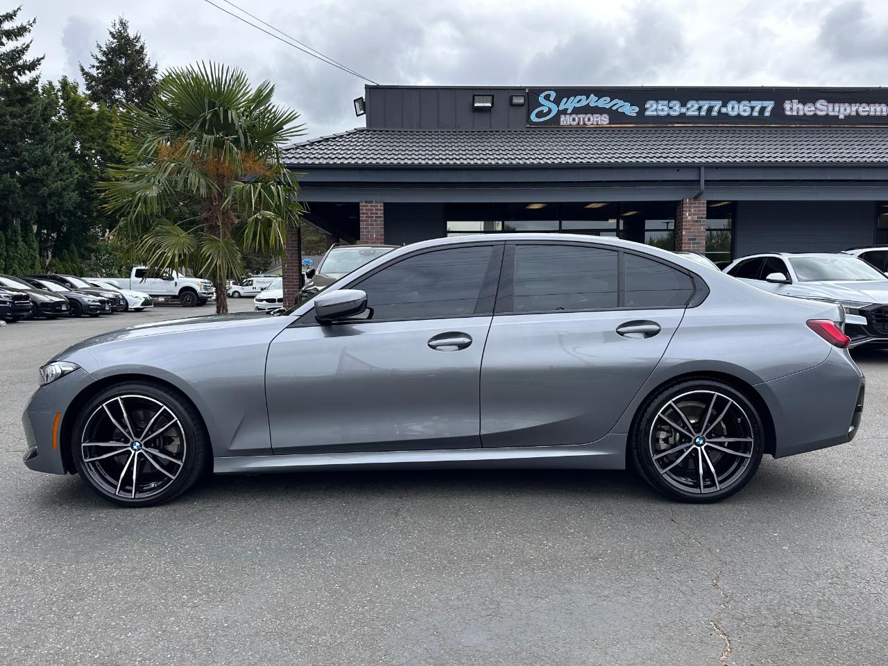 BMW 3 Series  2023
