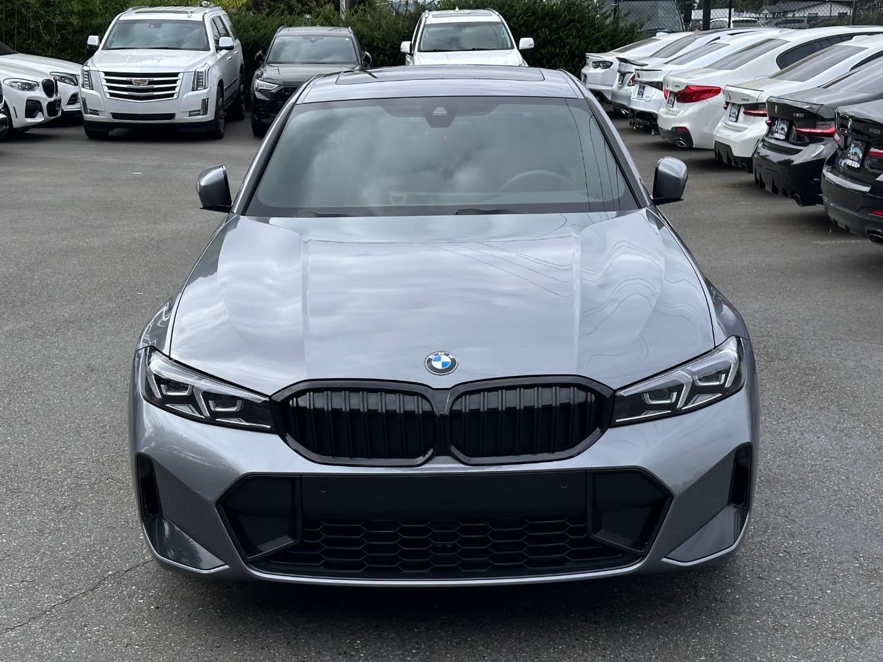 BMW 3 Series  2023