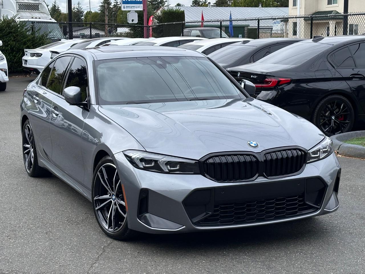 BMW 3 Series  2023