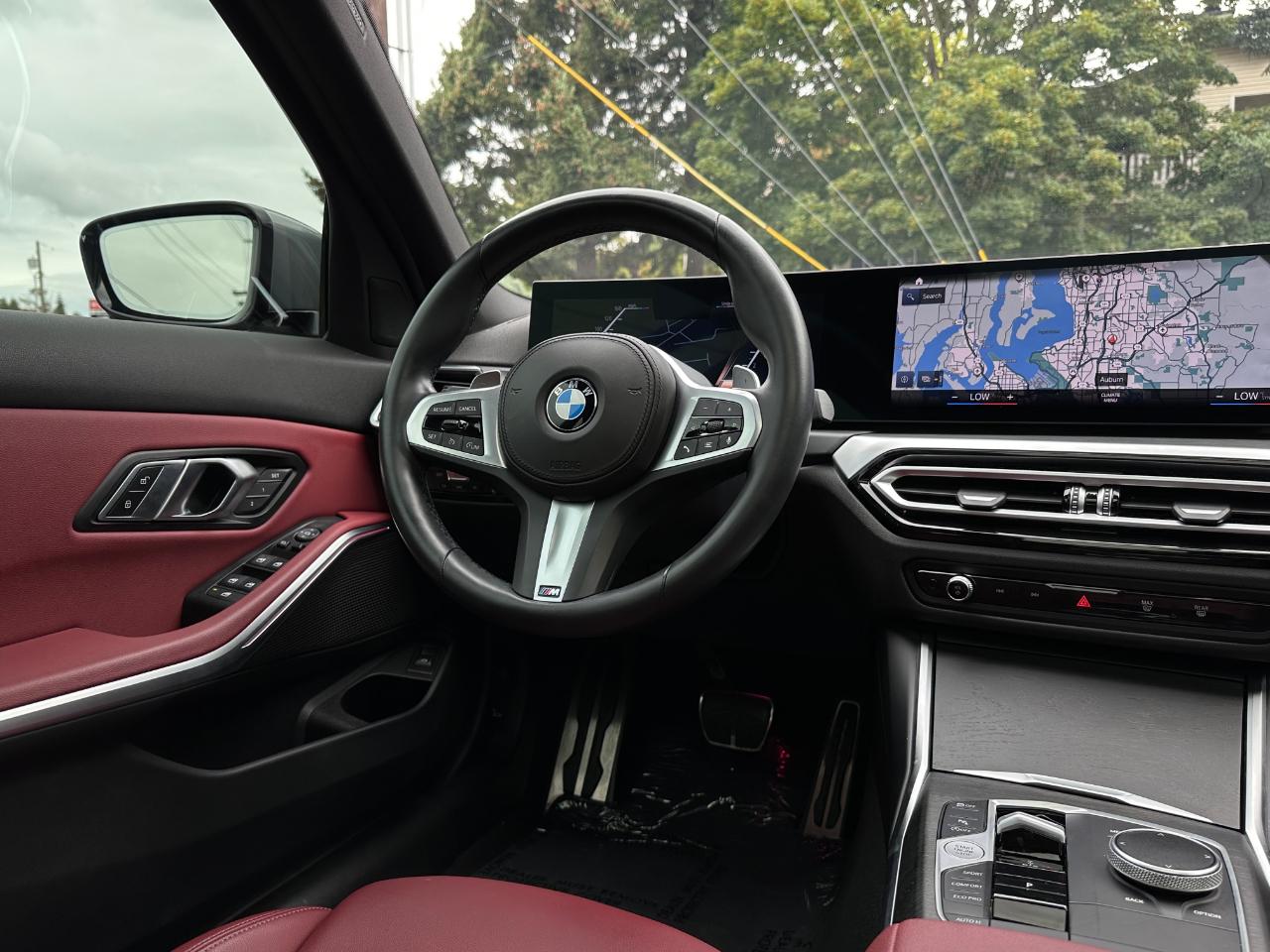 BMW 3 Series  2023
