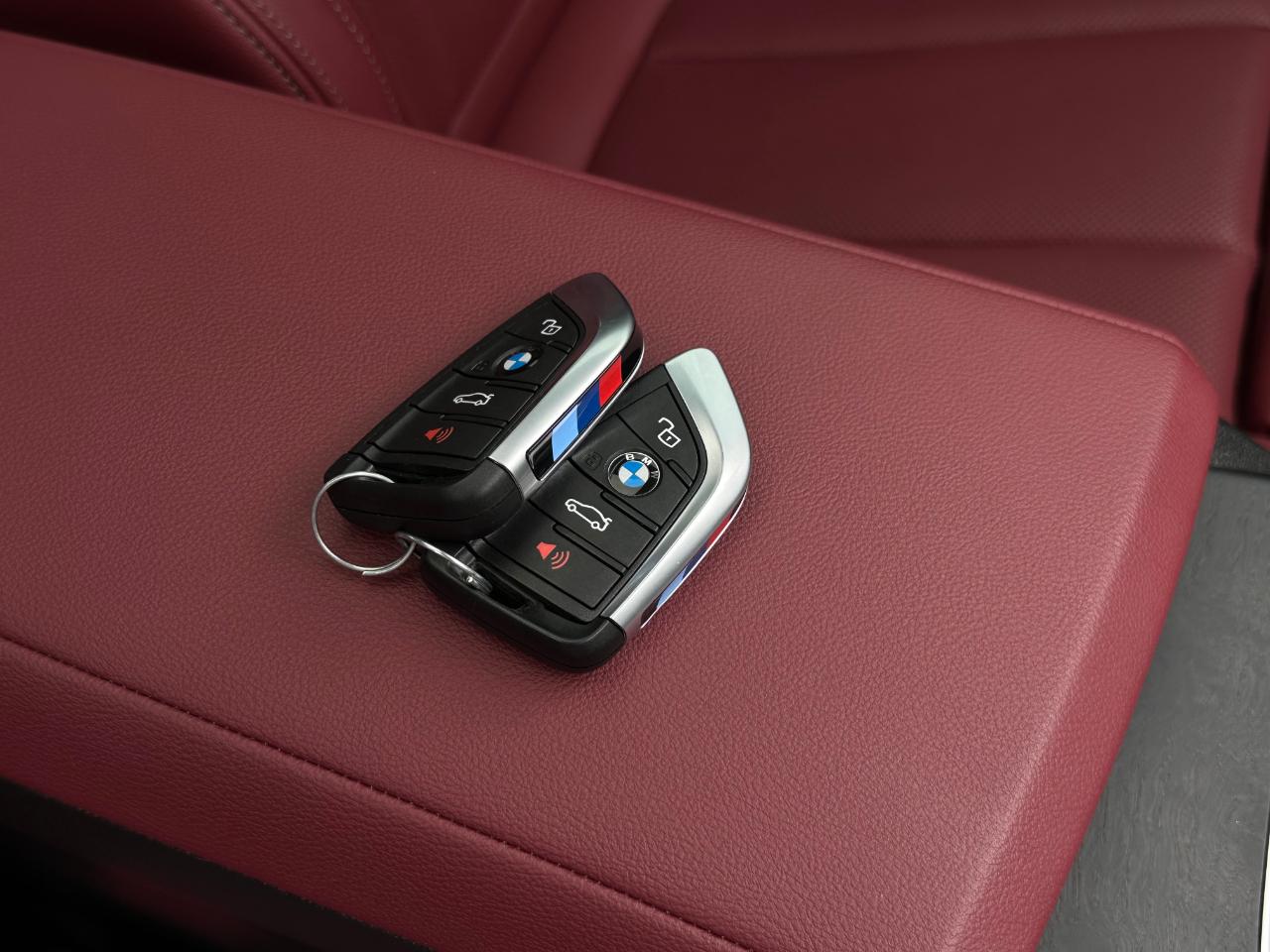BMW 3 Series  2023